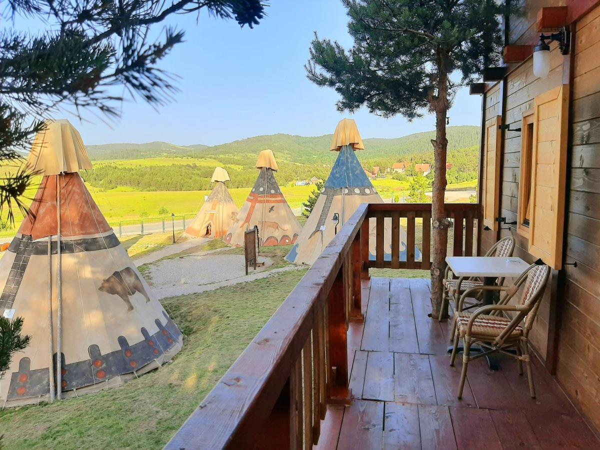 El Paso City, Zlatibor - Unique Wooden Cottages, Treehouse, Wild West Rooms, Accommodation 1-6 People 外观 照片