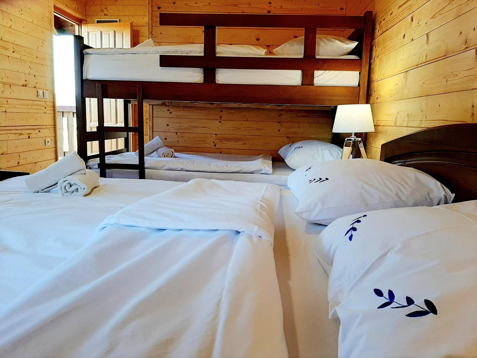 El Paso City, Zlatibor - Unique Wooden Cottages, Treehouse, Wild West Rooms, Accommodation 1-6 People 客房 照片